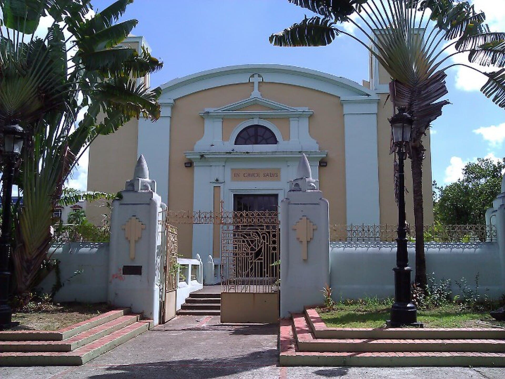 Parroquia Santa Cruz, Bayamón